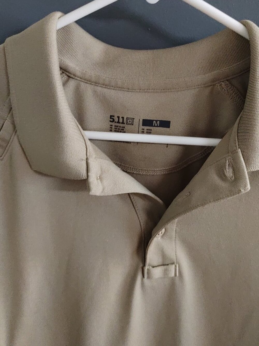5.11 Tactical Men Performance Polo Shirt Medium Tan Short Sleeve 71049